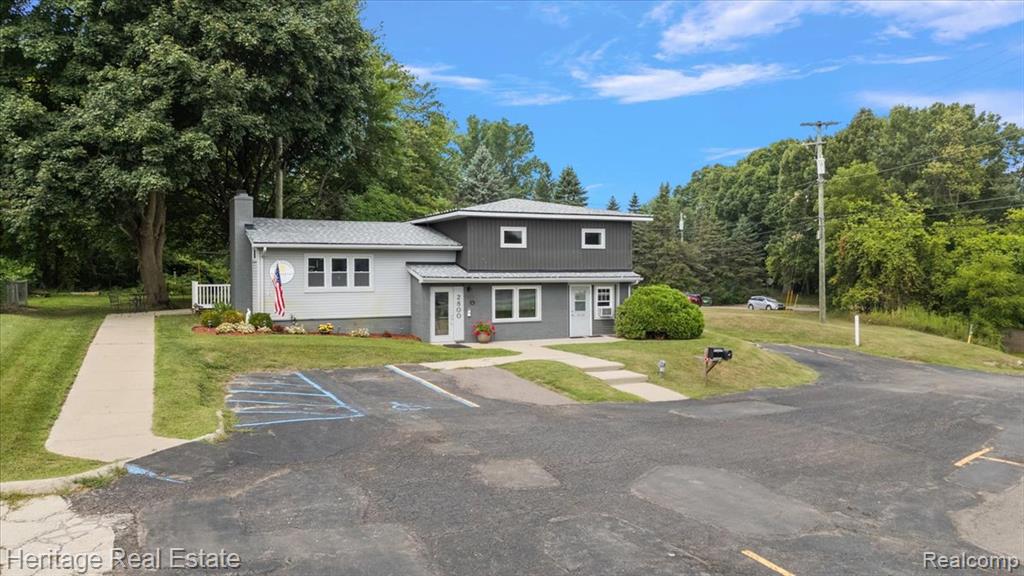 main property photo 5