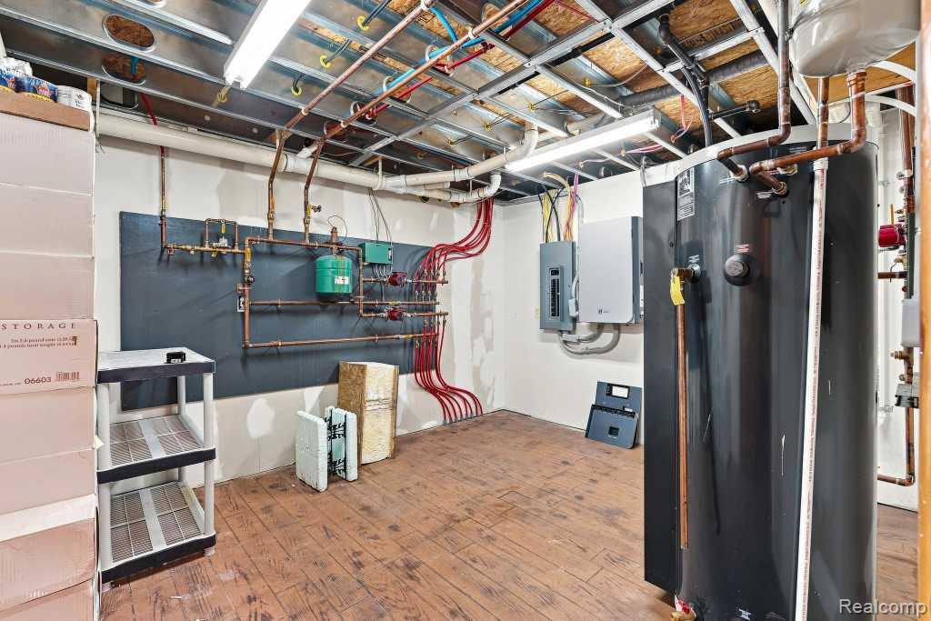main property photo 51