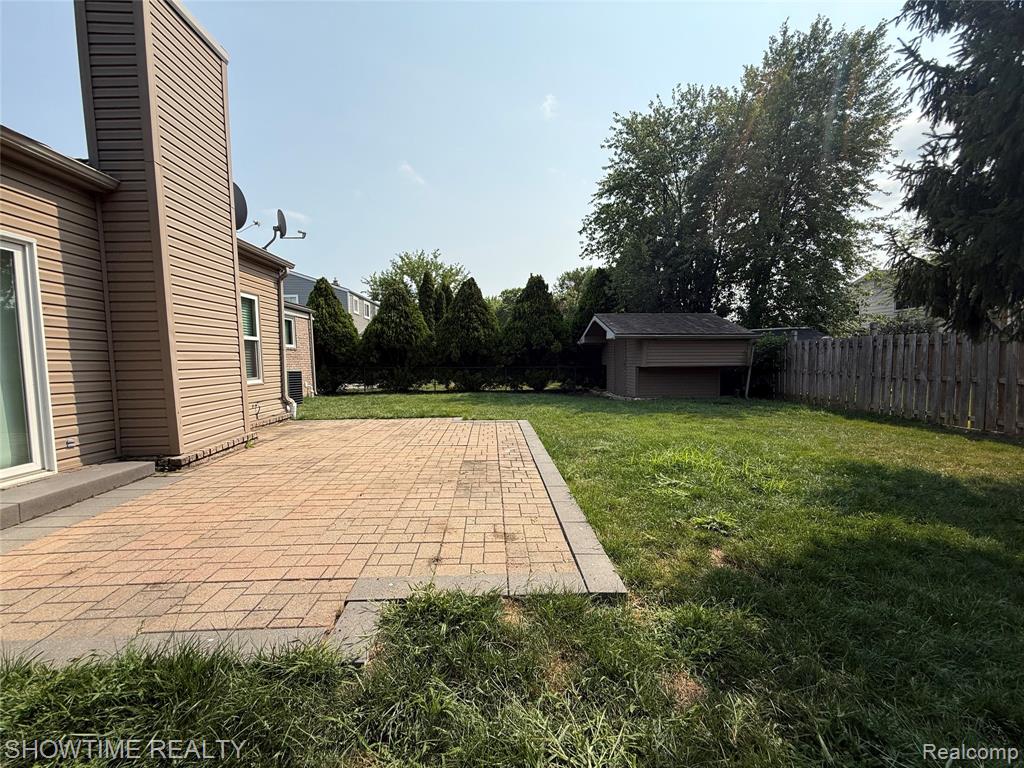 main property photo 21