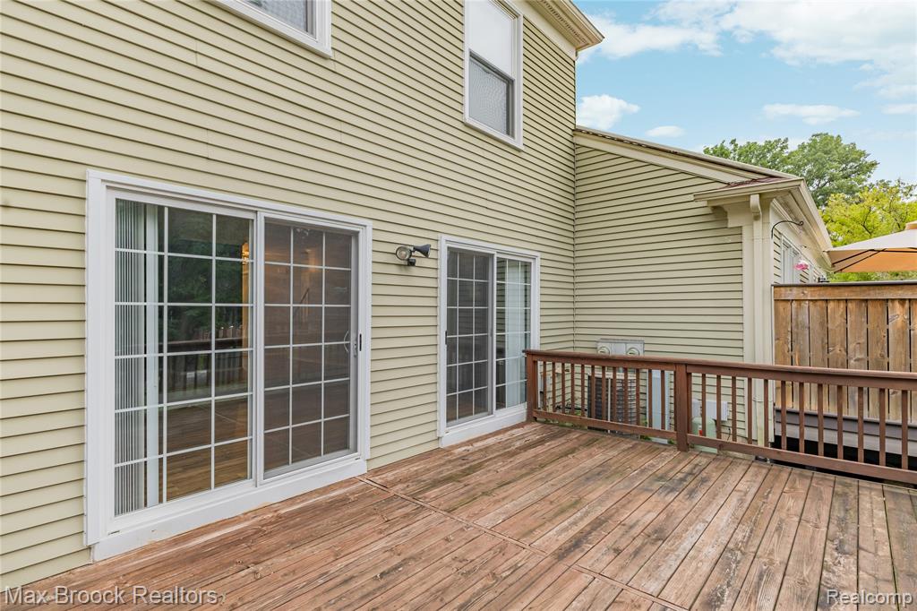 main property photo 47