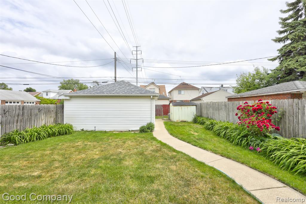 main property photo 53
