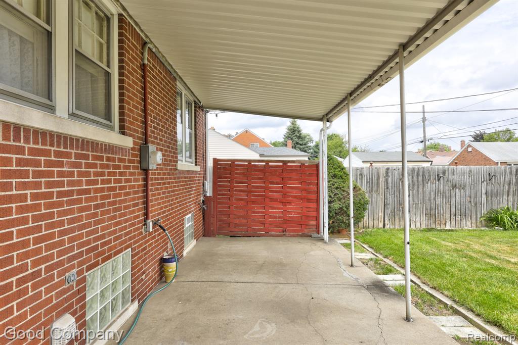 main property photo 57