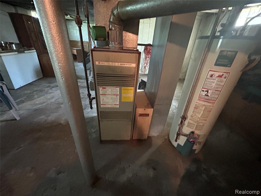 main property photo 43