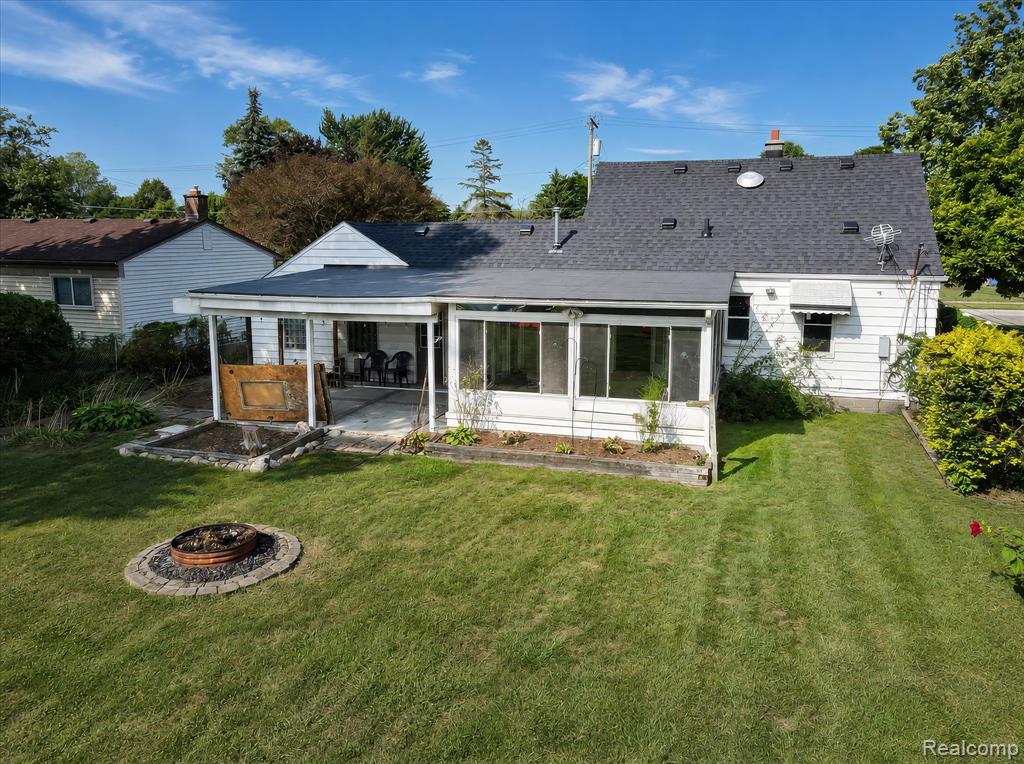 main property photo 44