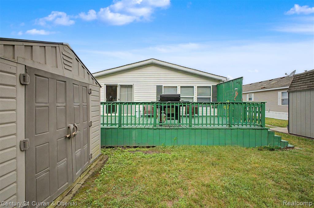 main property photo 30