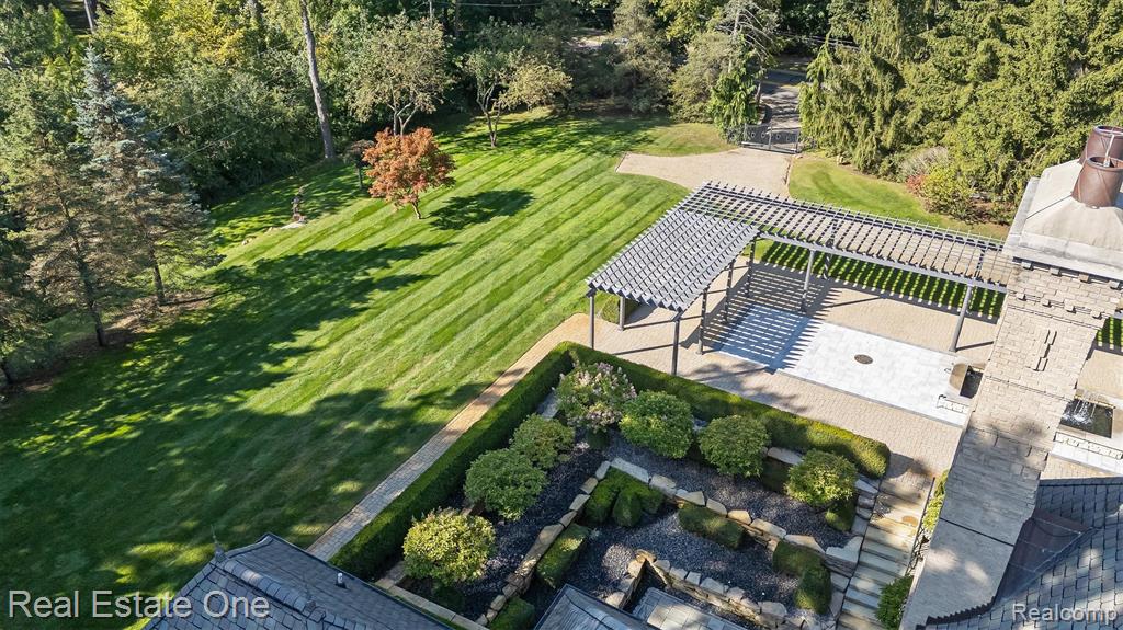 main property photo 54