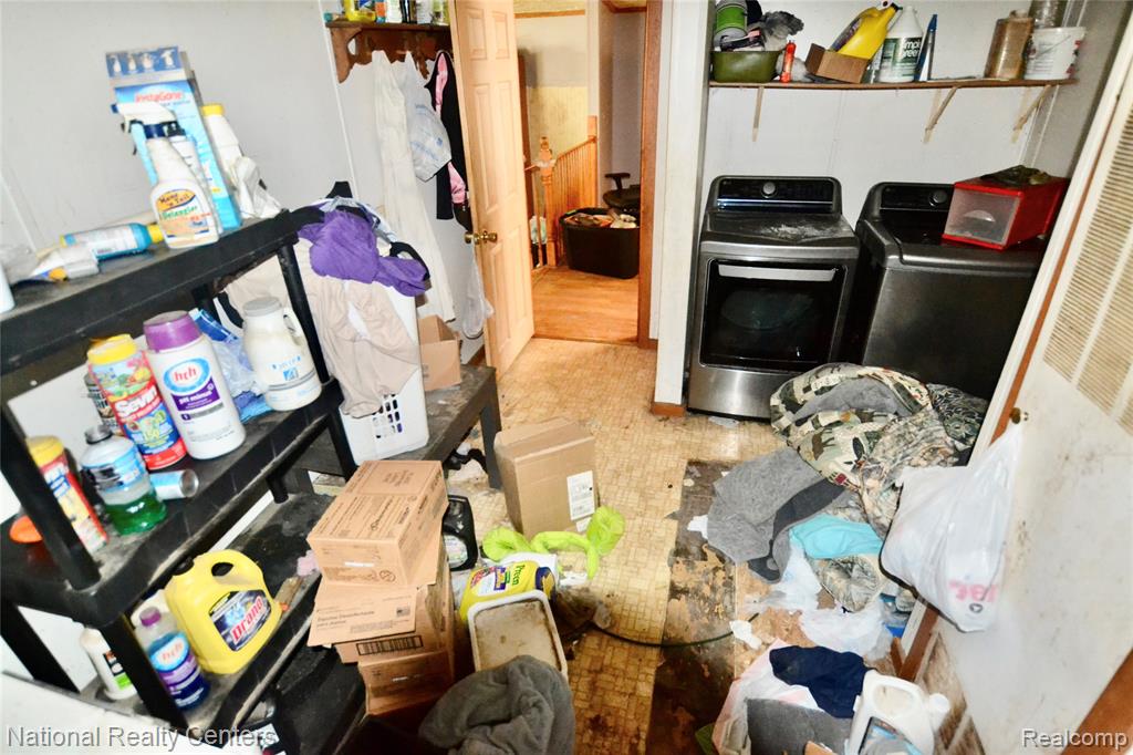main property photo 65