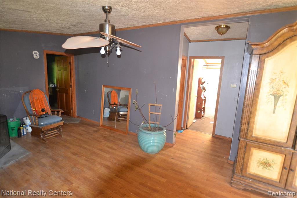 main property photo 77