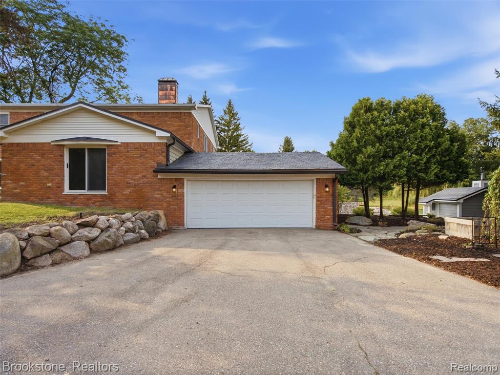 main property photo 64