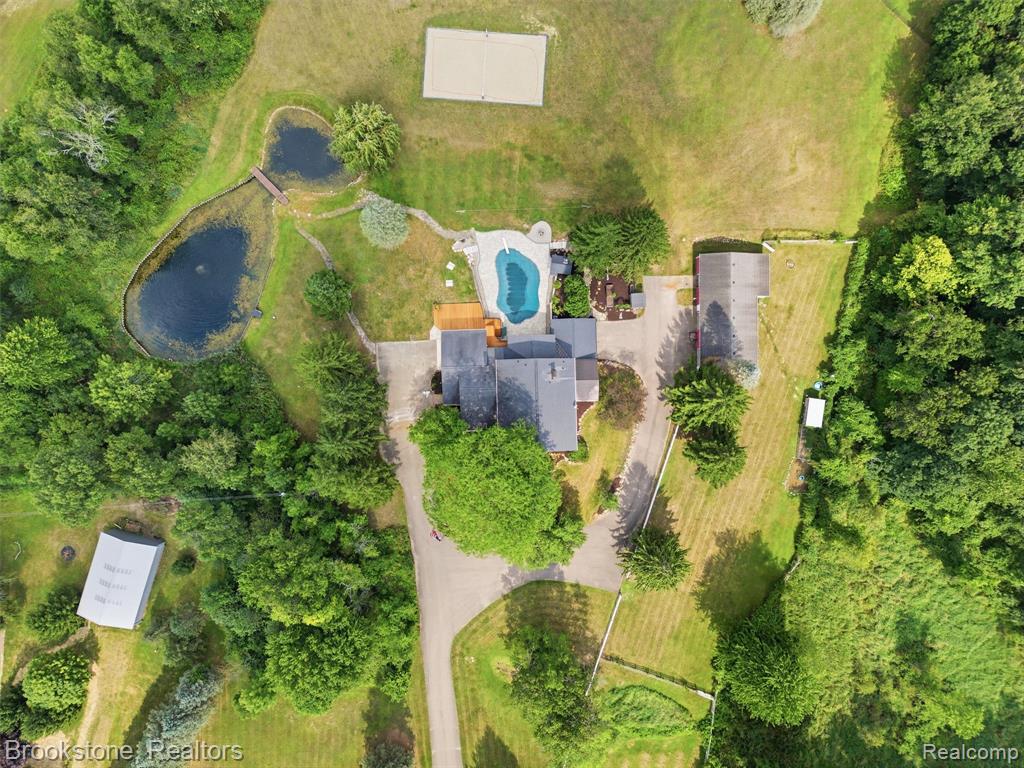 main property photo 72