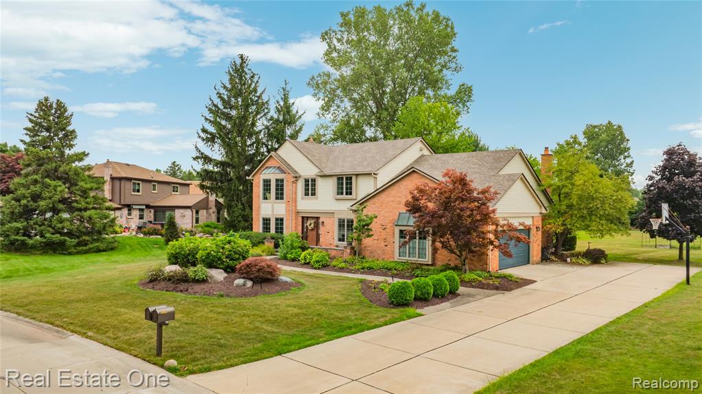 main property photo 3