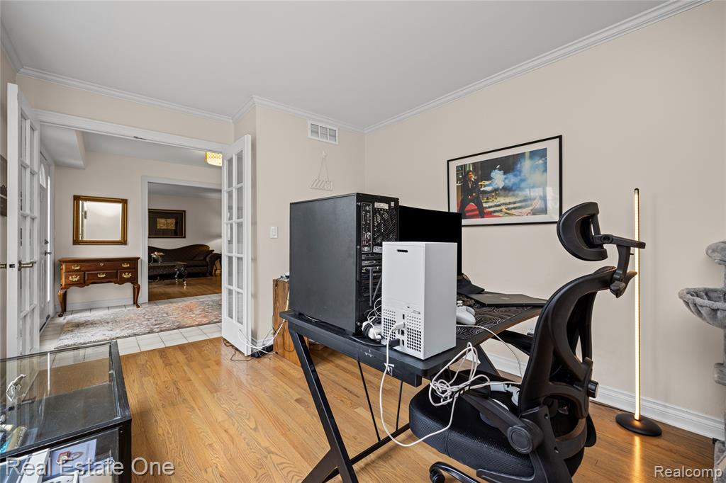 main property photo 66