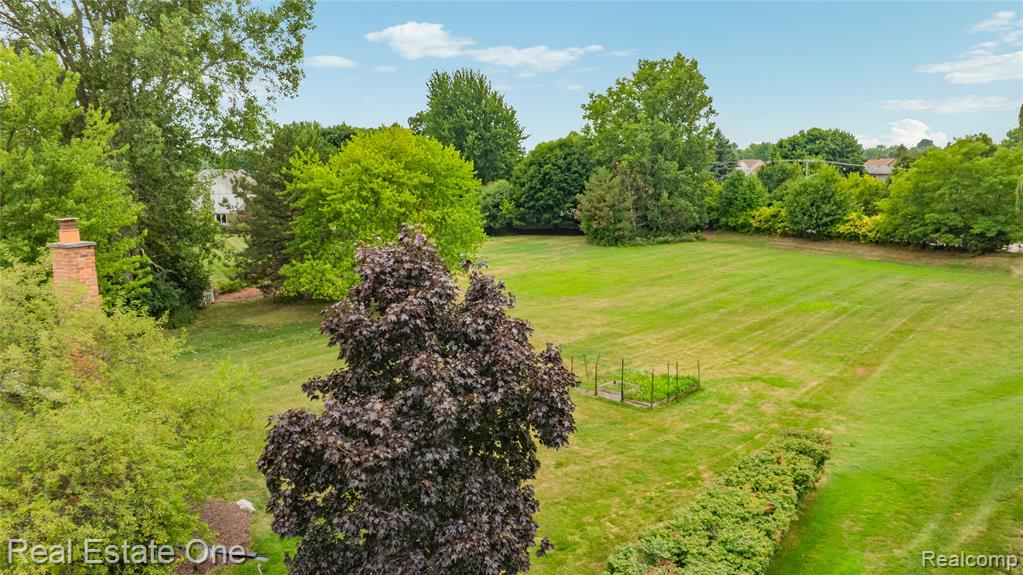 main property photo 85