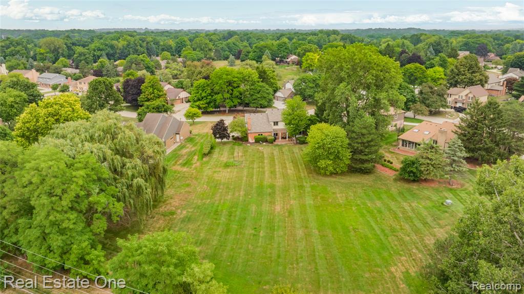main property photo 86