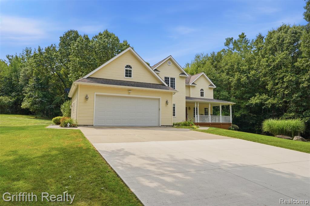 main property photo 2