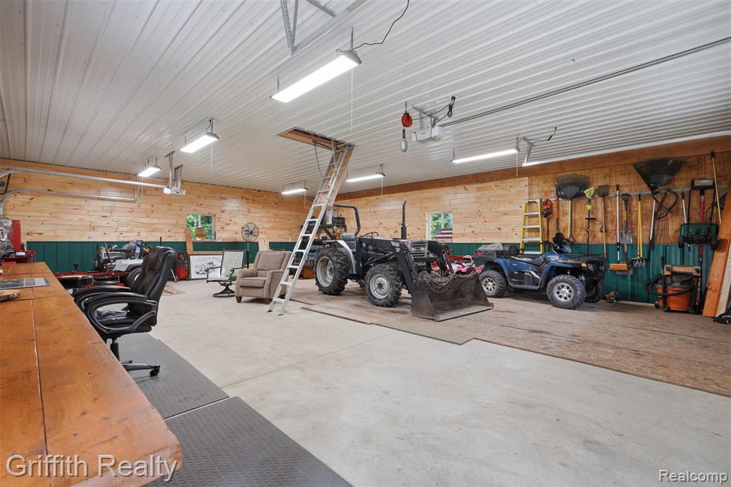 main property photo 65