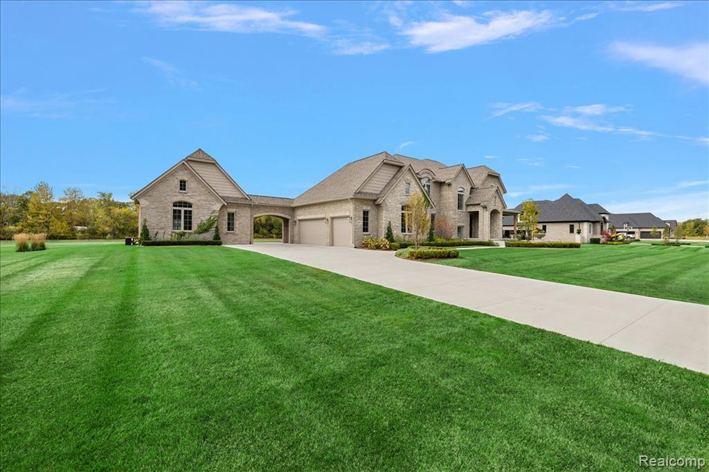 main property photo 81