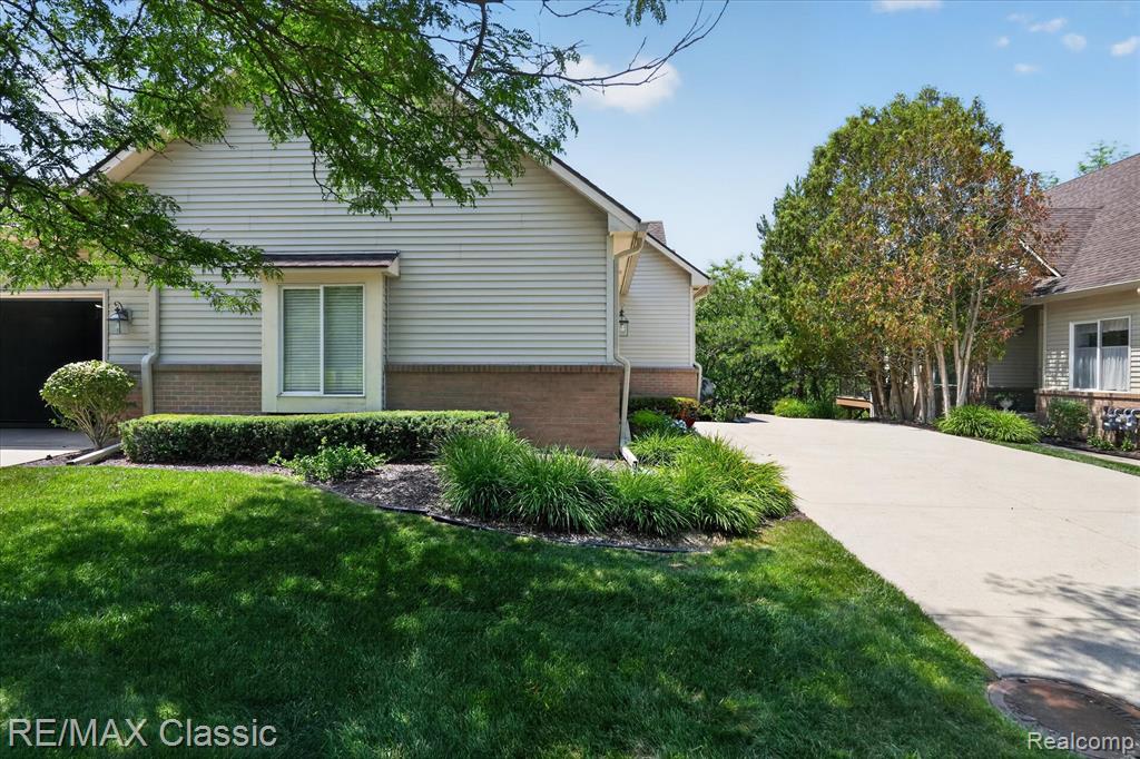 main property photo 47