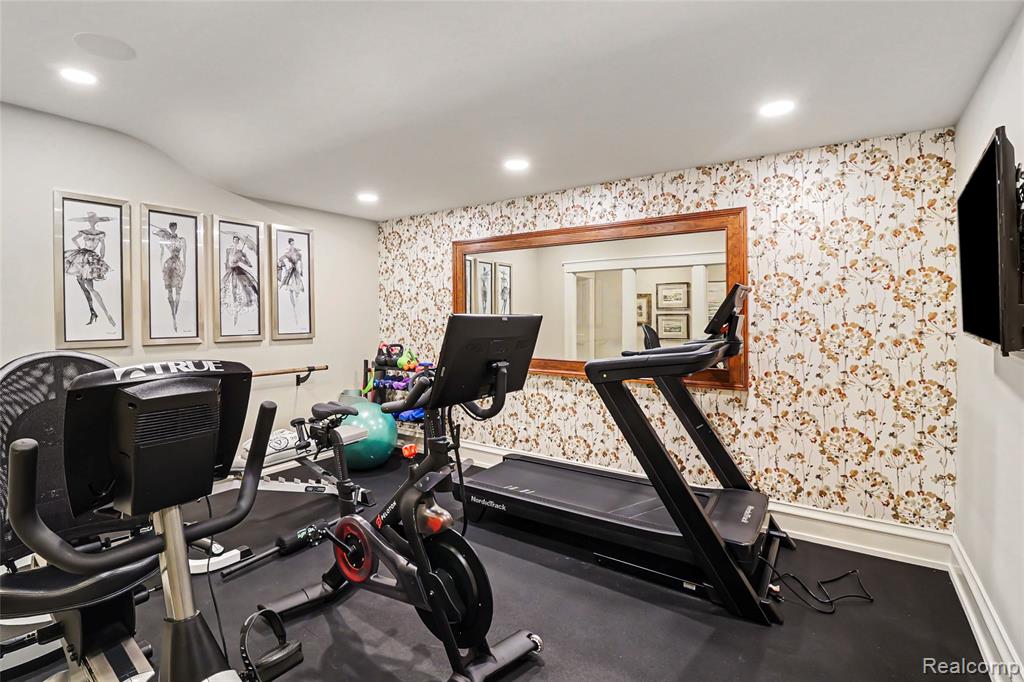 main property photo 57