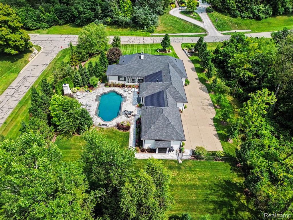 main property photo 69