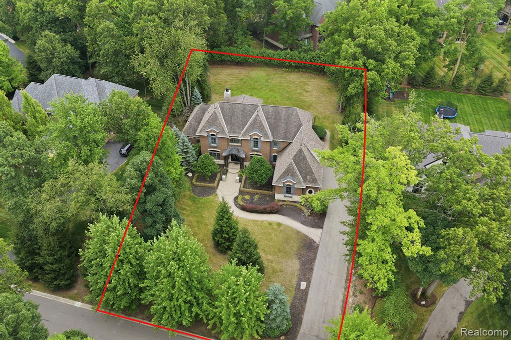main property photo 5