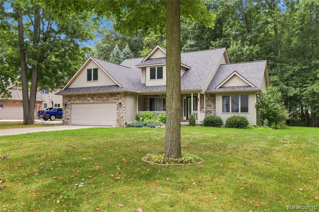 main property photo 3