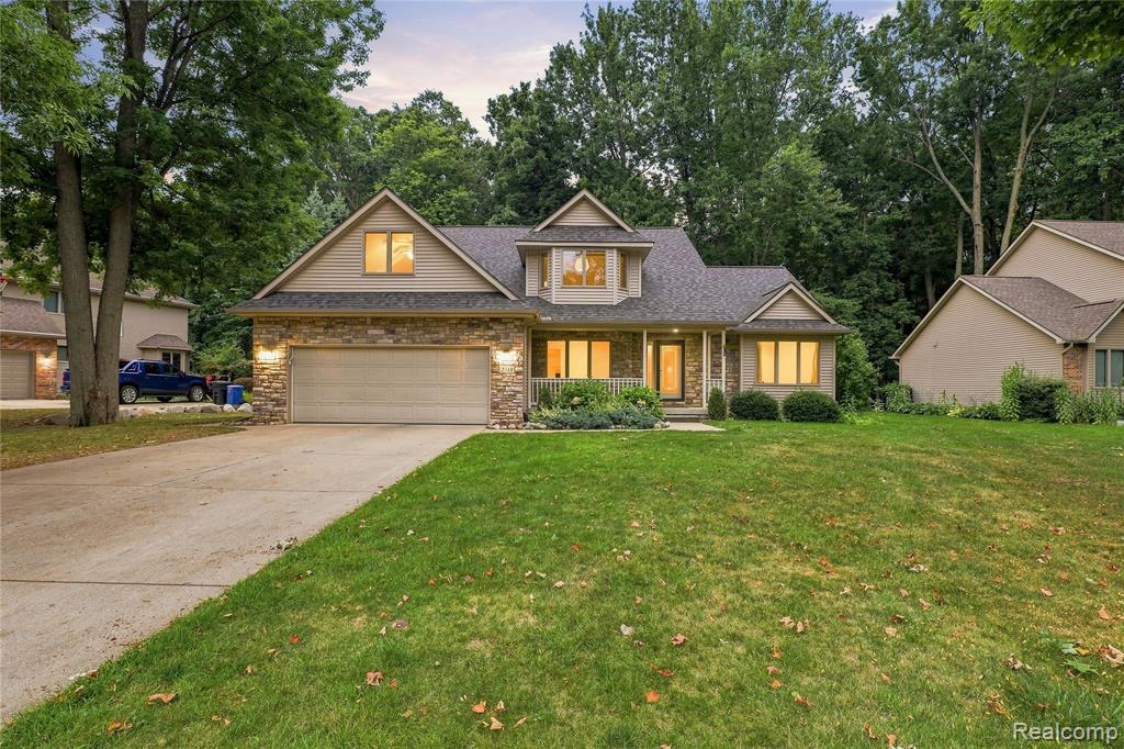 main property photo 5