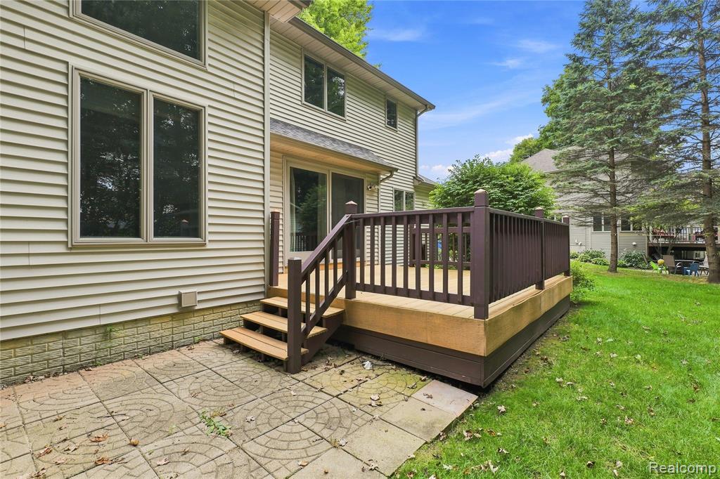 main property photo 58