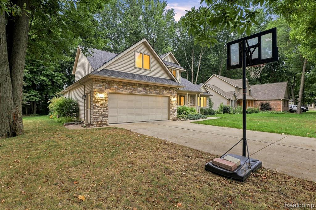 main property photo 61