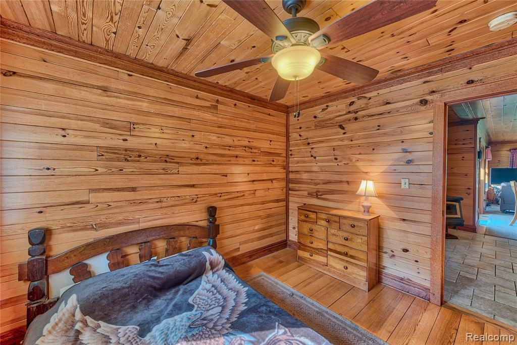 main property photo 59