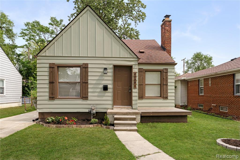 main property photo 24