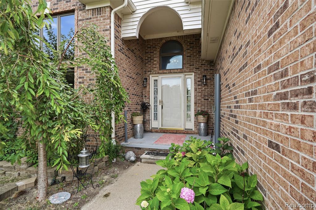 main property photo 11