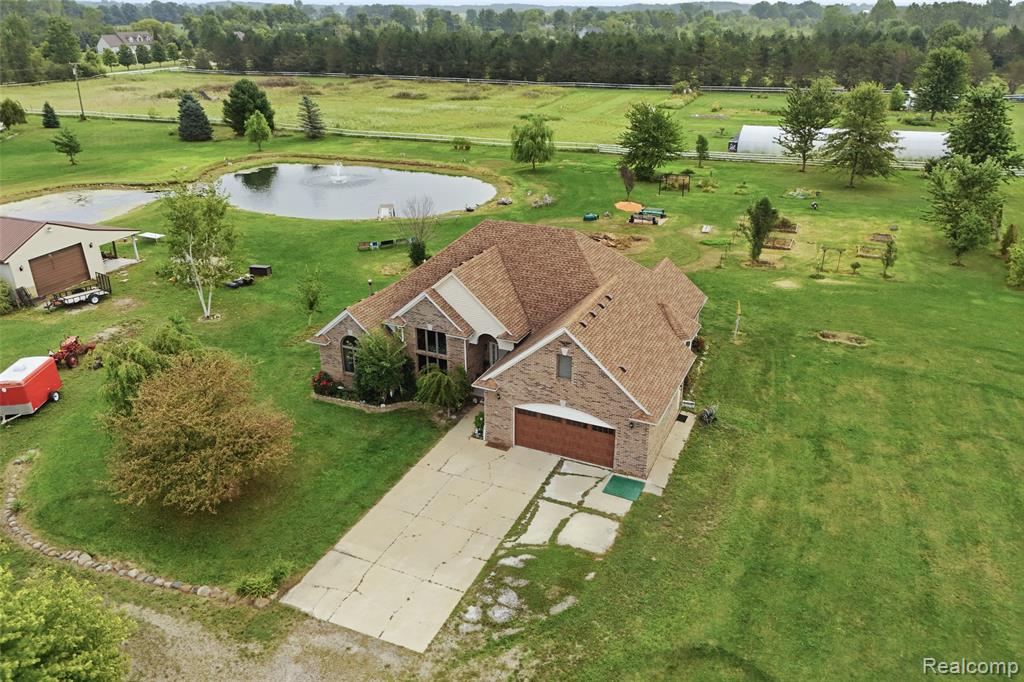 main property photo 3