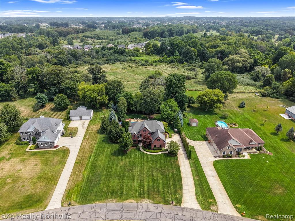 main property photo 89