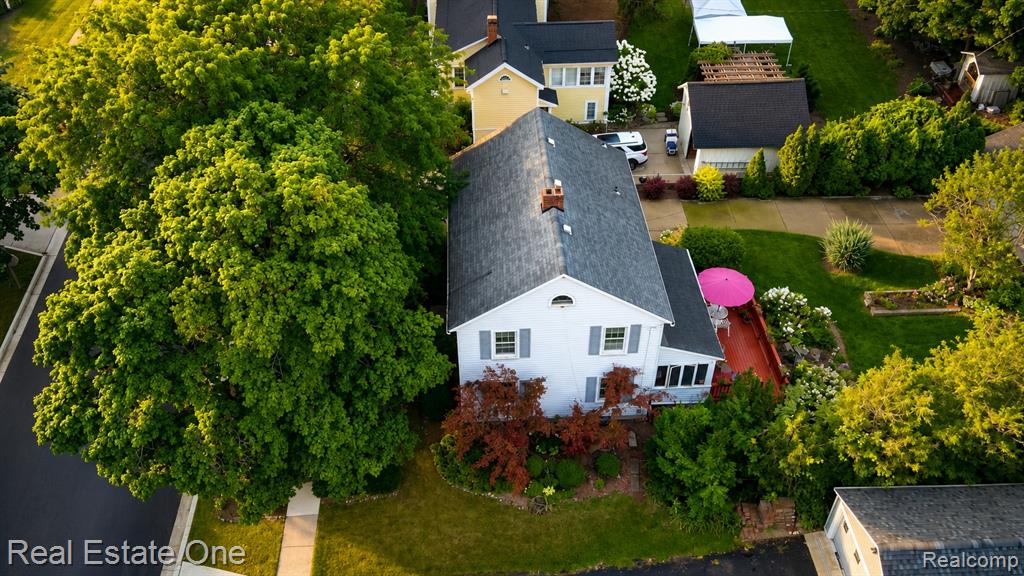 main property photo 46
