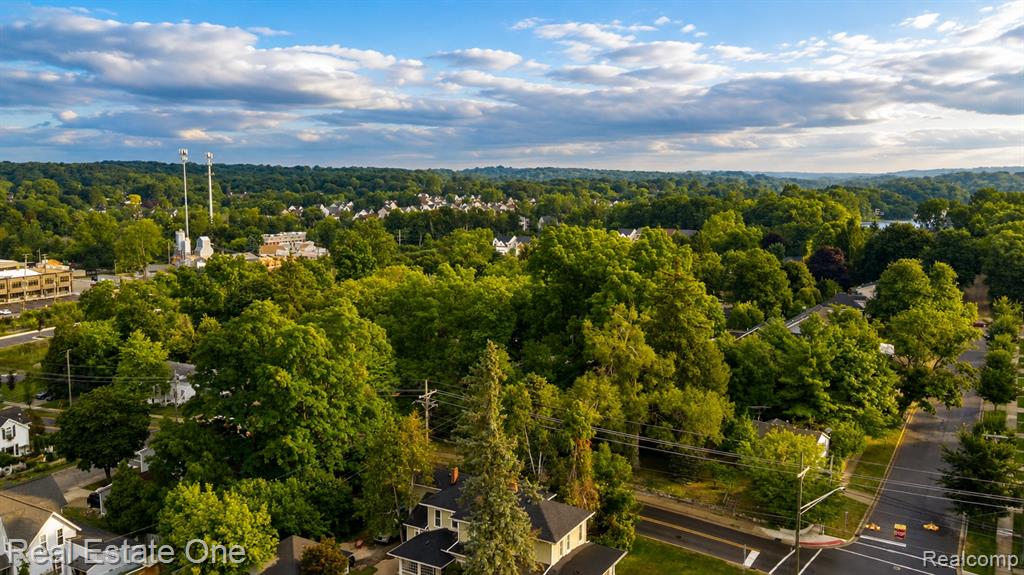 main property photo 60