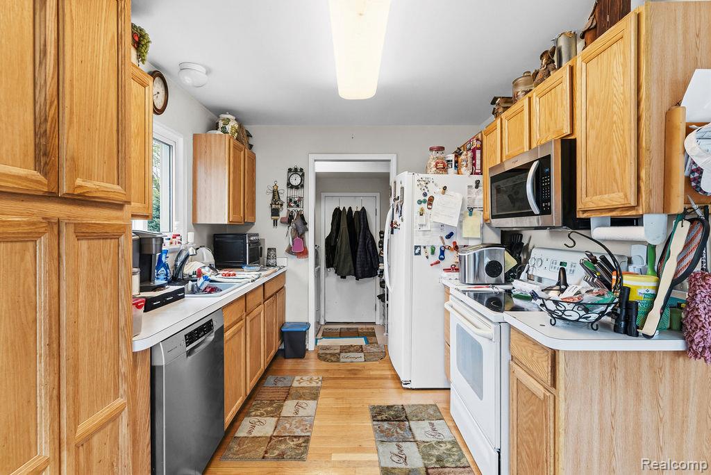 main property photo 21