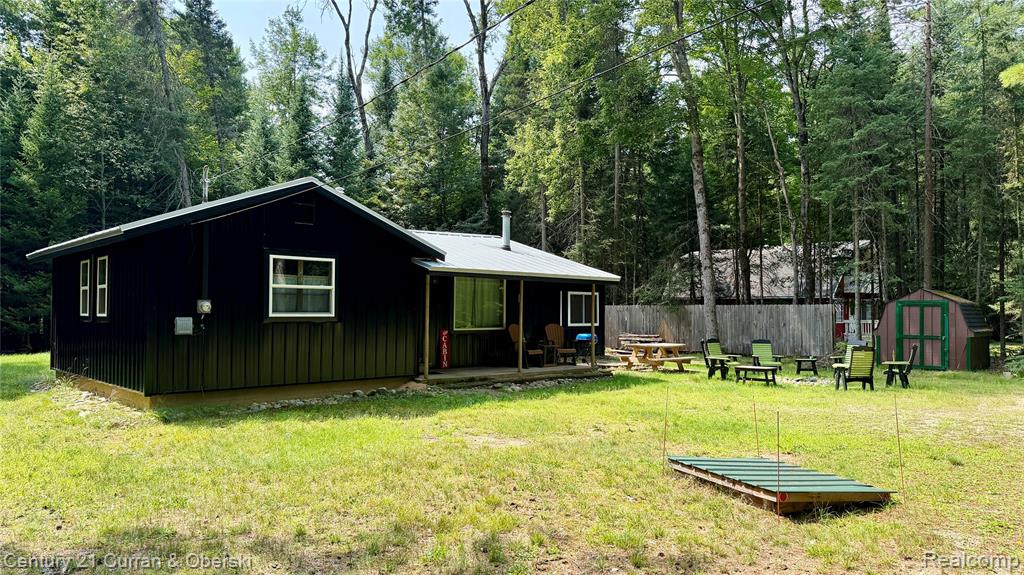 main property photo 21