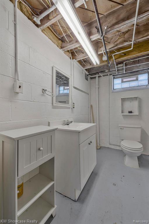 main property photo 24