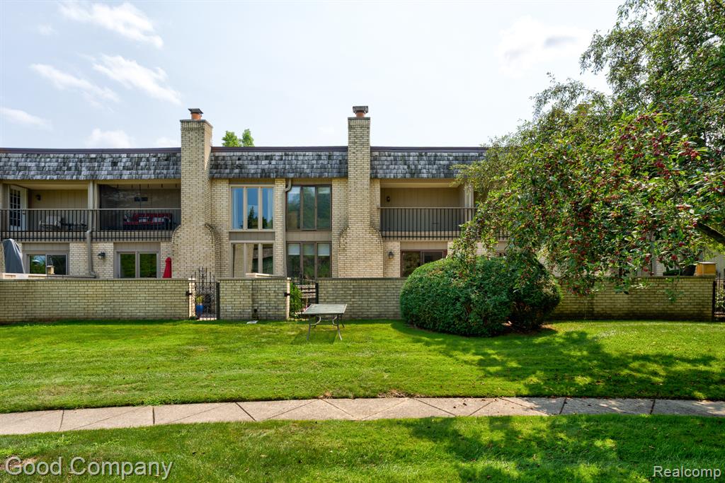 main property photo 57
