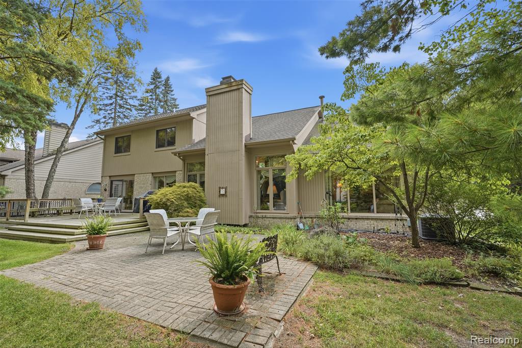 main property photo 46