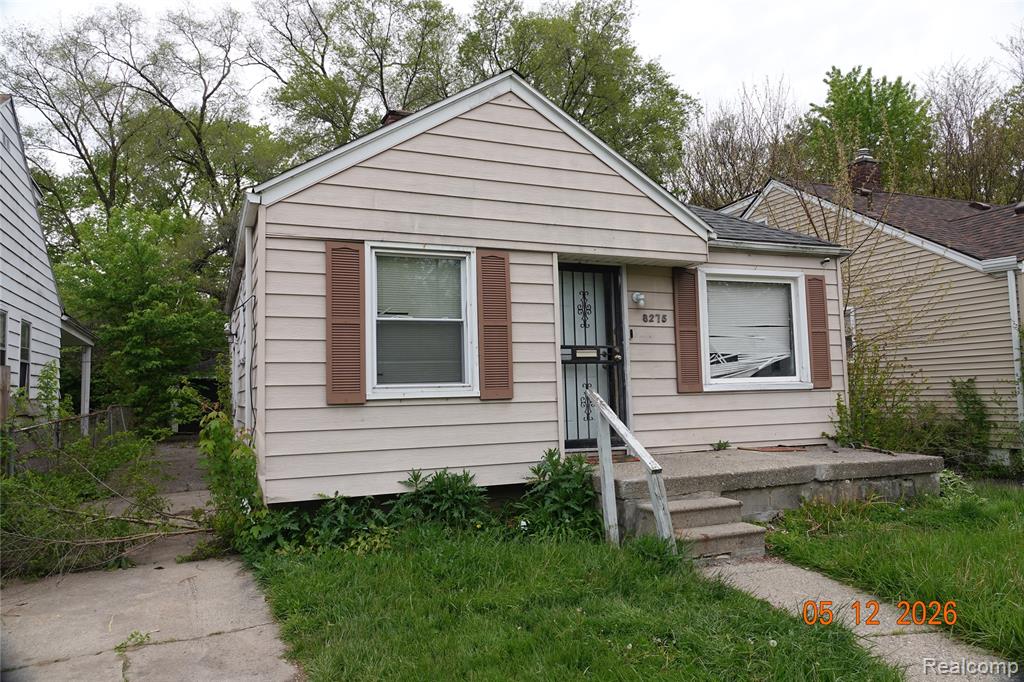 main property photo 12