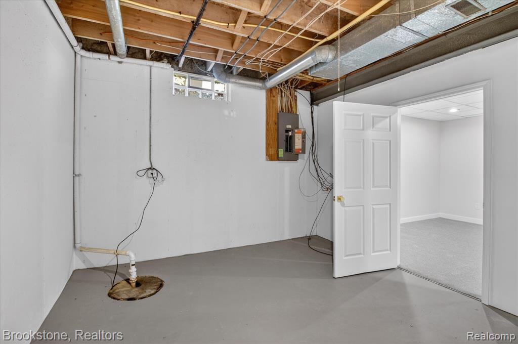 main property photo 54