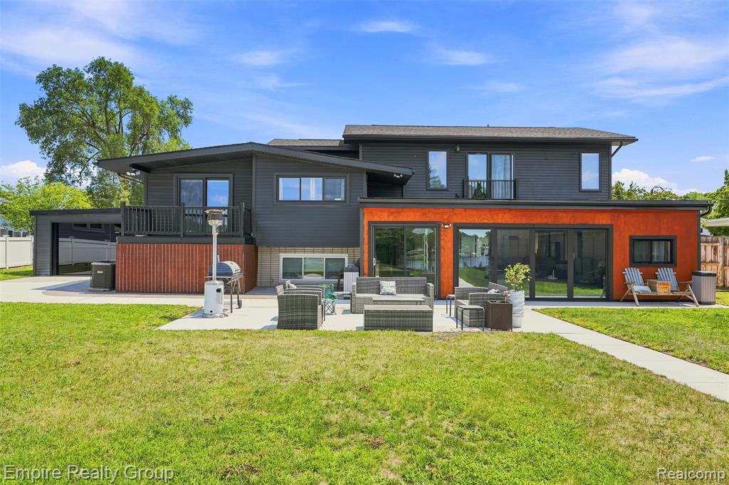 main property photo 44