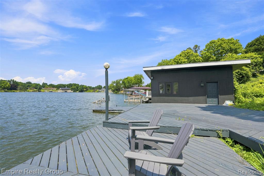 main property photo 58