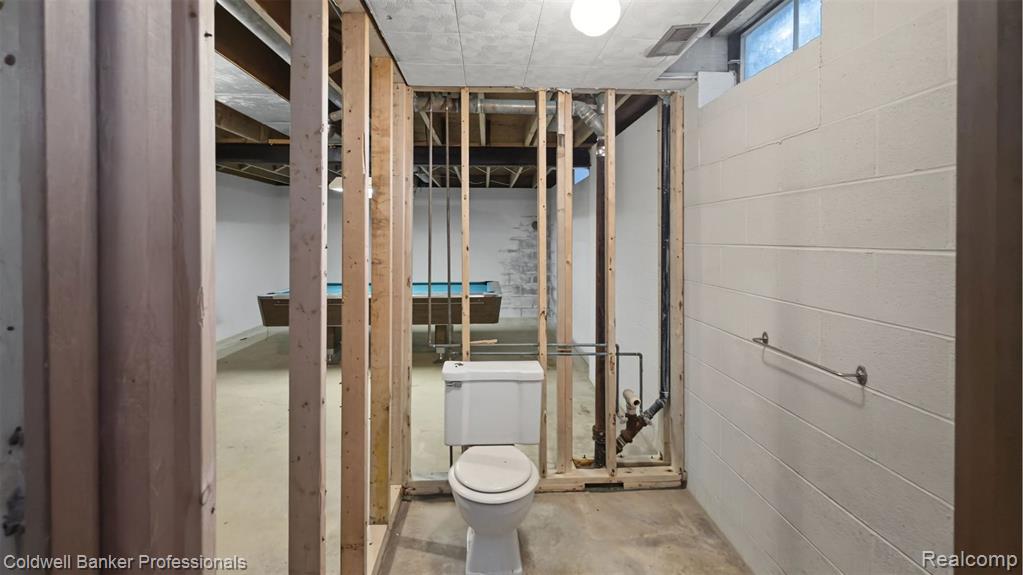 main property photo 58