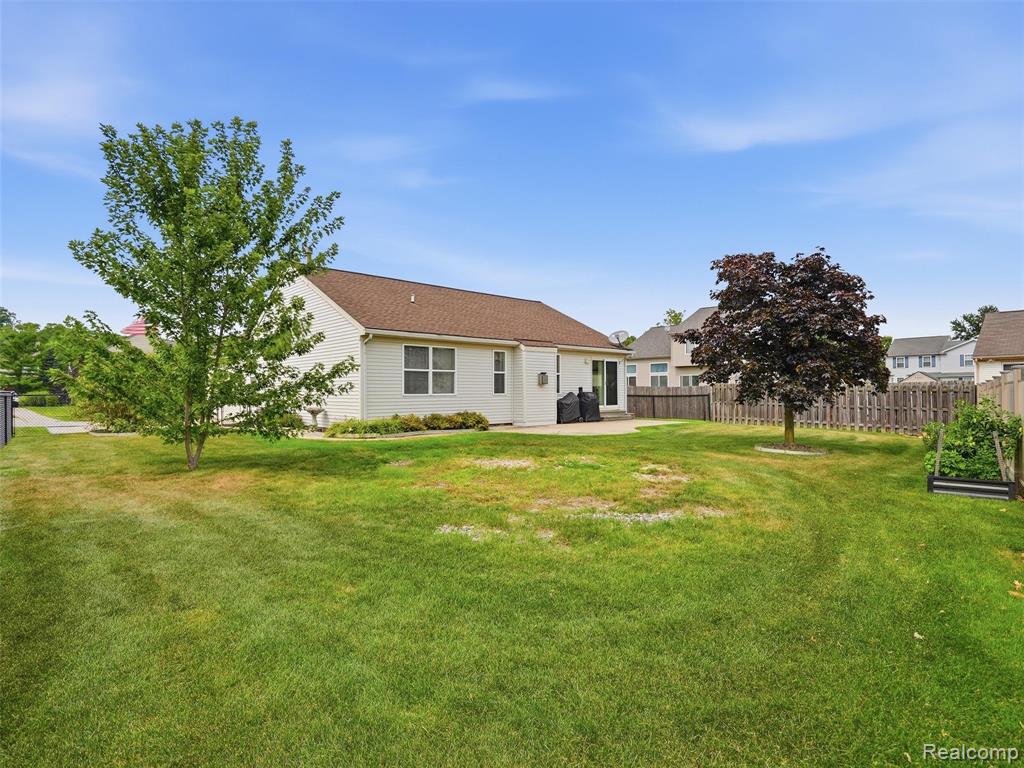 main property photo 48