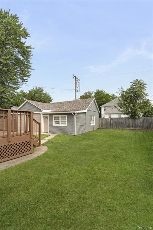 main property photo 26