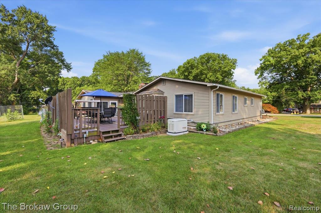 main property photo 47
