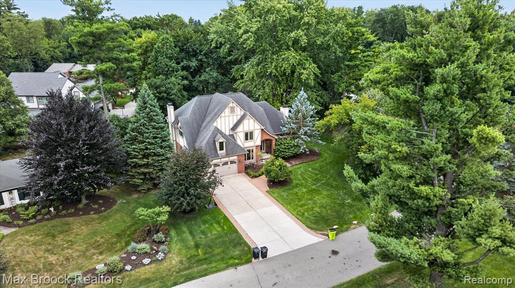 main property photo 64
